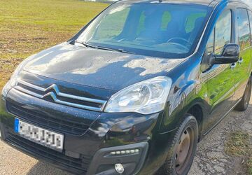 Citroen Berlingo 135.000 km 6.900 &euro; Köln 51143
