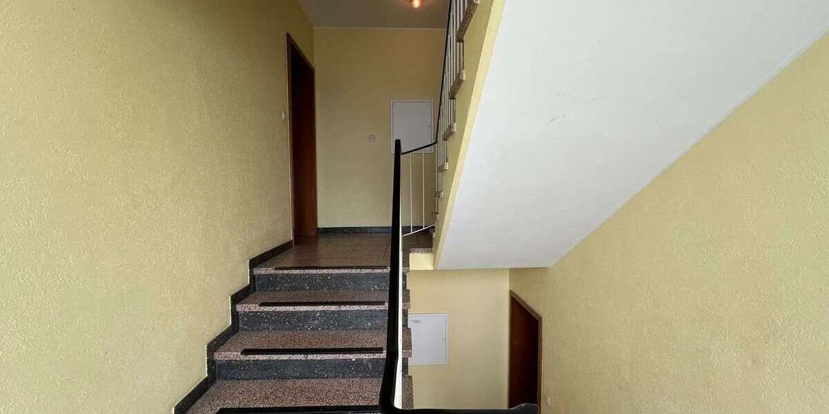 Etagenwohnung Velbert Pöthen - 3 Zimmer, 65 m&sup2;, 540&euro; | Angebot:27349664