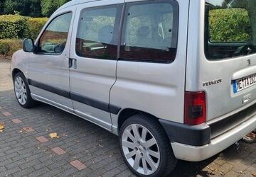 Peugeot Partner 279.711 km 1.499 &euro; Velbert 42551