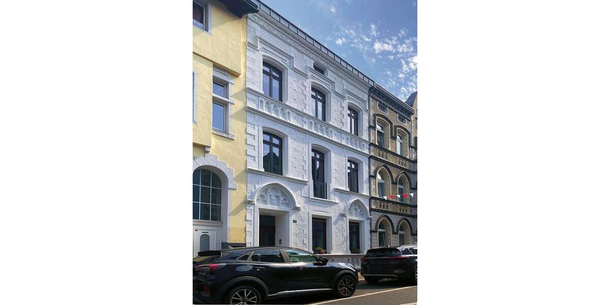 Etagenwohnung Neuss - 2 Zimmer, 92 m&sup2;, 1.250&euro; | Angebot:27349871