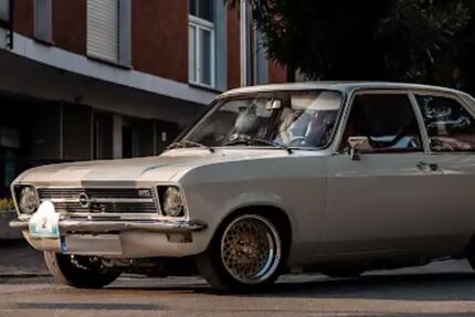 Opel Ascona 17.000 km 32.000 &euro; Velbert 42555