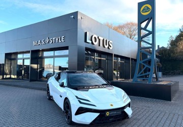 Lotus Emeya 5.950 km 89.950 &euro; Wuppertal 42349