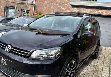 VW Touran 213.000 km 7.500 &euro; Solingen 42651