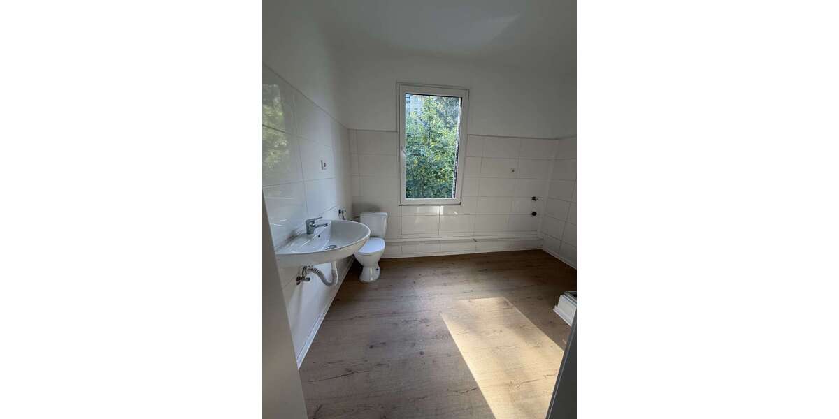 Etagenwohnung Wuppertal - 3 Zimmer, 73 m&sup2;, 730&euro; | Angebot:27056111