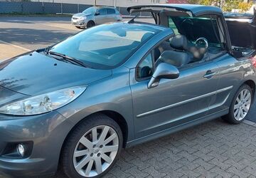Peugeot 207 104.000 km 3.300 &euro; Solingen 42719