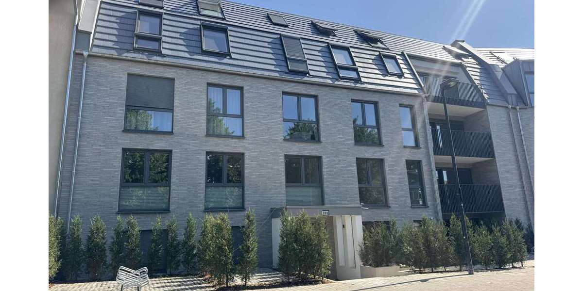 Etagenwohnung Düsseldorf Stadtbezirk 8 - 3 Zimmer, 90 m&sup2;, 1.612&euro; | Angebot:26845449