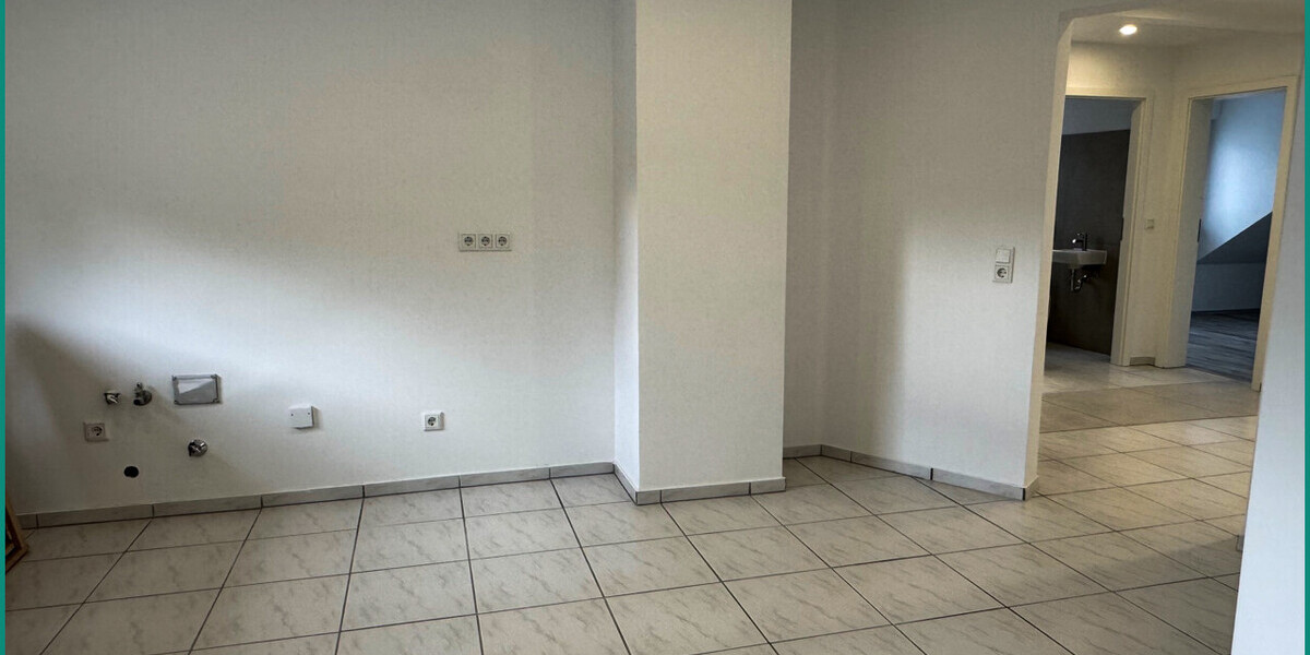 Viel Platz in der halboffenen Küche