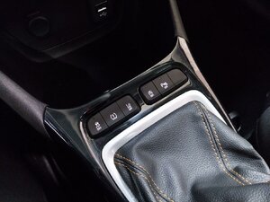 Opel Crossland X Innovation PDC SHZ LHZ Navi Tempo 21.122 km 15.470 &euro; HAAN 42781