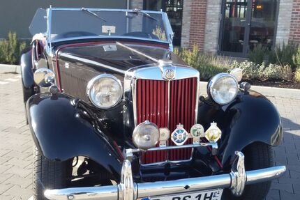 MG TD 25.000 km 14.000 &euro; Düsseldorf 40472