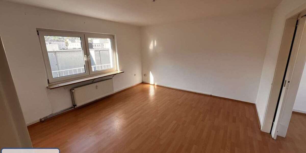 Etagenwohnung Wuppertal Barmen - 3 Zimmer, 88 m&sup2;, 660&euro; | Angebot:27068778
