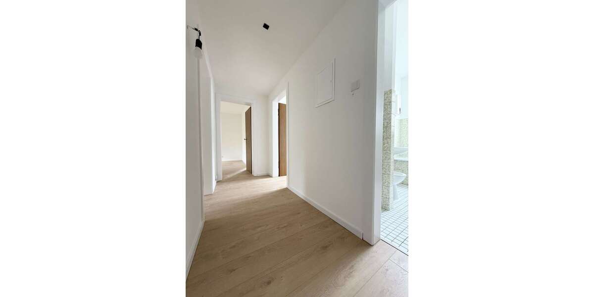 Etagenwohnung Wuppertal Südstadt - 3 Zimmer, 62 m&sup2;, 600&euro; | Angebot:27334524