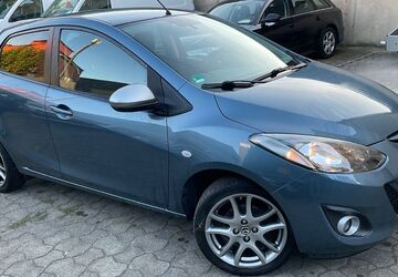 Mazda 2 134.675 km 5.500 &euro; Solingen 42719