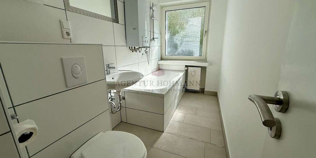Etagenwohnung Wuppertal Elberfeld - 1 Zimmer, 30 m&sup2;, 365&euro; | Angebot:26489024