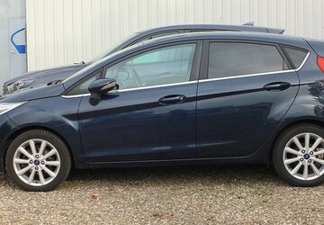 Ford Fiesta TREND KLIMAAUTOMATIK 1 HAND 5-TÜRIG 97.809 km 7.500 &euro; Köln 50858