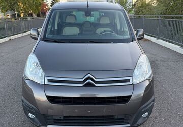 Citroen Berlingo 99.000 km 7.300 &euro; Köln/Poll 51105