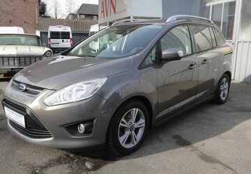 Ford Grand C-Max SYNC Edit. 1,6L/110KW Klima+PDC Top 170.000 km 4.990 &euro; Neuss 41462