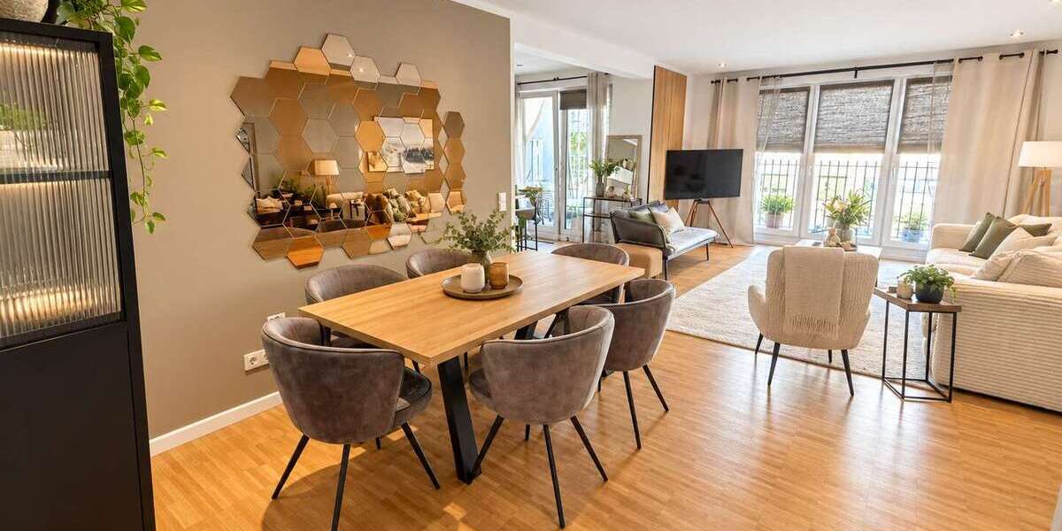 Etagenwohnung Köln / Niehl Niehl - 4 Zimmer, 109 m&sup2;, 1.750&euro; | Angebot:27346358