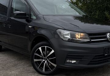 VW Caddy 111.500 km 11.990 &euro; Neuss 41469