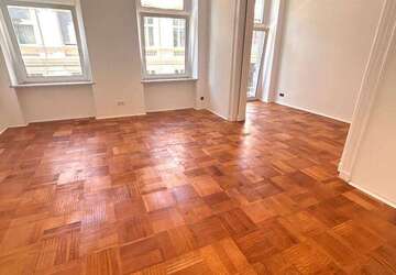 Wohnung Wuppertal Elberfeld - 3 Zimmer, 105 m&sup2;, 950&euro; | Angebot:27250922