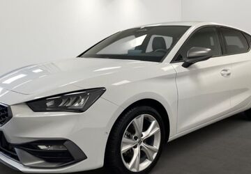 Seat Leon 14.369 km 27.290 &euro; Düsseldorf 40233