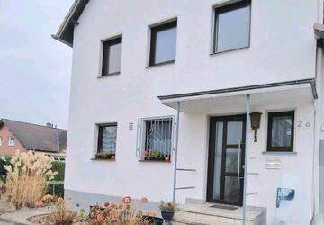 Wohnung Bergisch Gladbach Gronau - 4 Zimmer, 87 m&sup2;, 1.220&euro; | Angebot:27604046