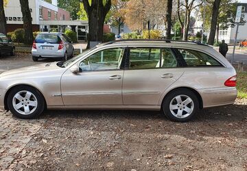 Mercedes-Benz E 220 476.000 km 2.750 &euro; Solingen 42697