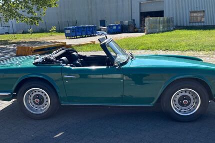 Triumph TR6 23.000 km 16.700 &euro; Düsseldorf 40210