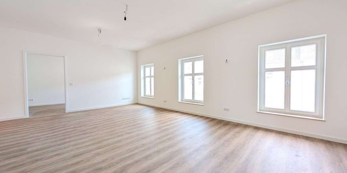 Etagenwohnung Düsseldorf Unterbilk - 3 Zimmer, 90 m&sup2;, 2.200&euro; | Angebot:26741034