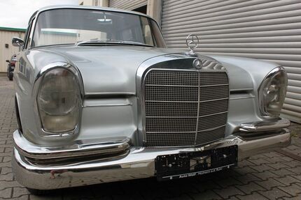 Mercedes-Benz 230 51.000 km 38.000 &euro; VELBERT 42551