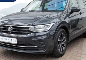VW Tiguan 65.300 km 26.850 &euro; Solingen 42699
