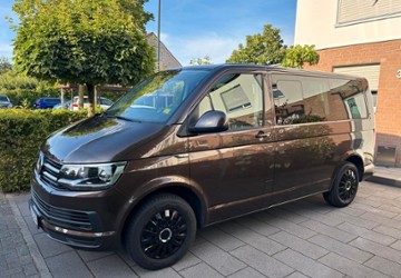 VW T6 Caravelle 94.000 km 25.999 &euro; Düsseldorf 40489